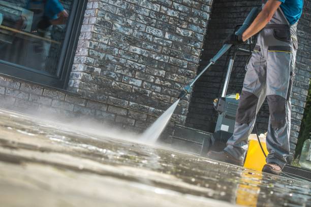 Best Pool Deck Cleaning  in Orangeburg, NY